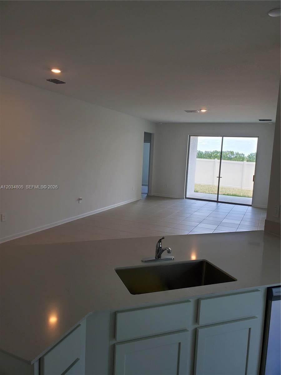 2455 BLUESTONE RD, Other City - In The State Of Florida, FL 33844 — zdjęcie 5