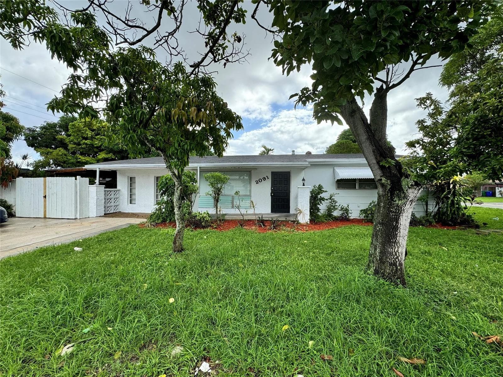 2091 Oleander Drive, Miramar, FL 33023 — zdjęcie 2