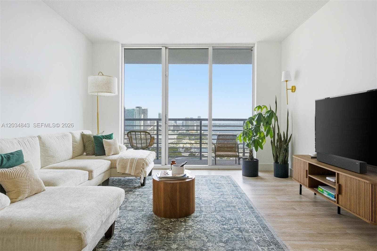 325 S Biscayne Blvd # 4022, Miami, FL 33131 — zdjęcie 2