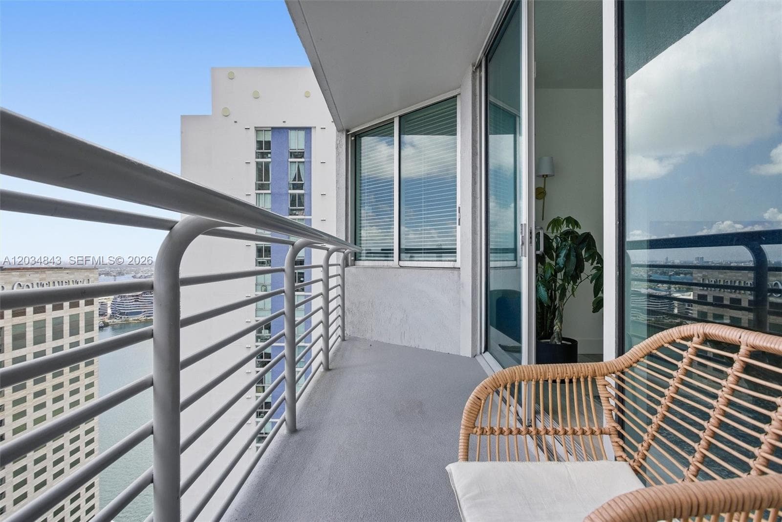 325 S Biscayne Blvd # 4022, Miami, FL 33131 — zdjęcie 5
