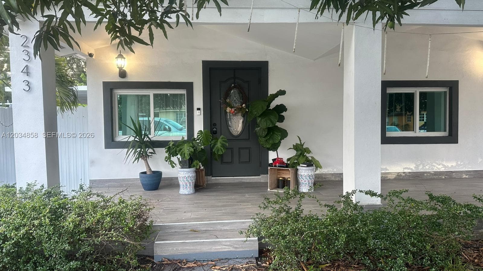 2343 NW 102nd St, Miami, FL 33147 — zdjęcie 2