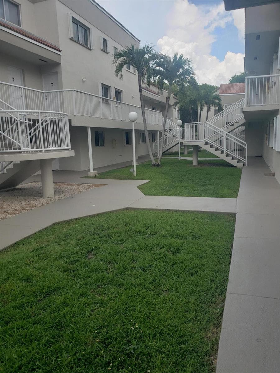 14901 SW 80th Street # 205, Miami, FL 33193 — zdjęcie 3