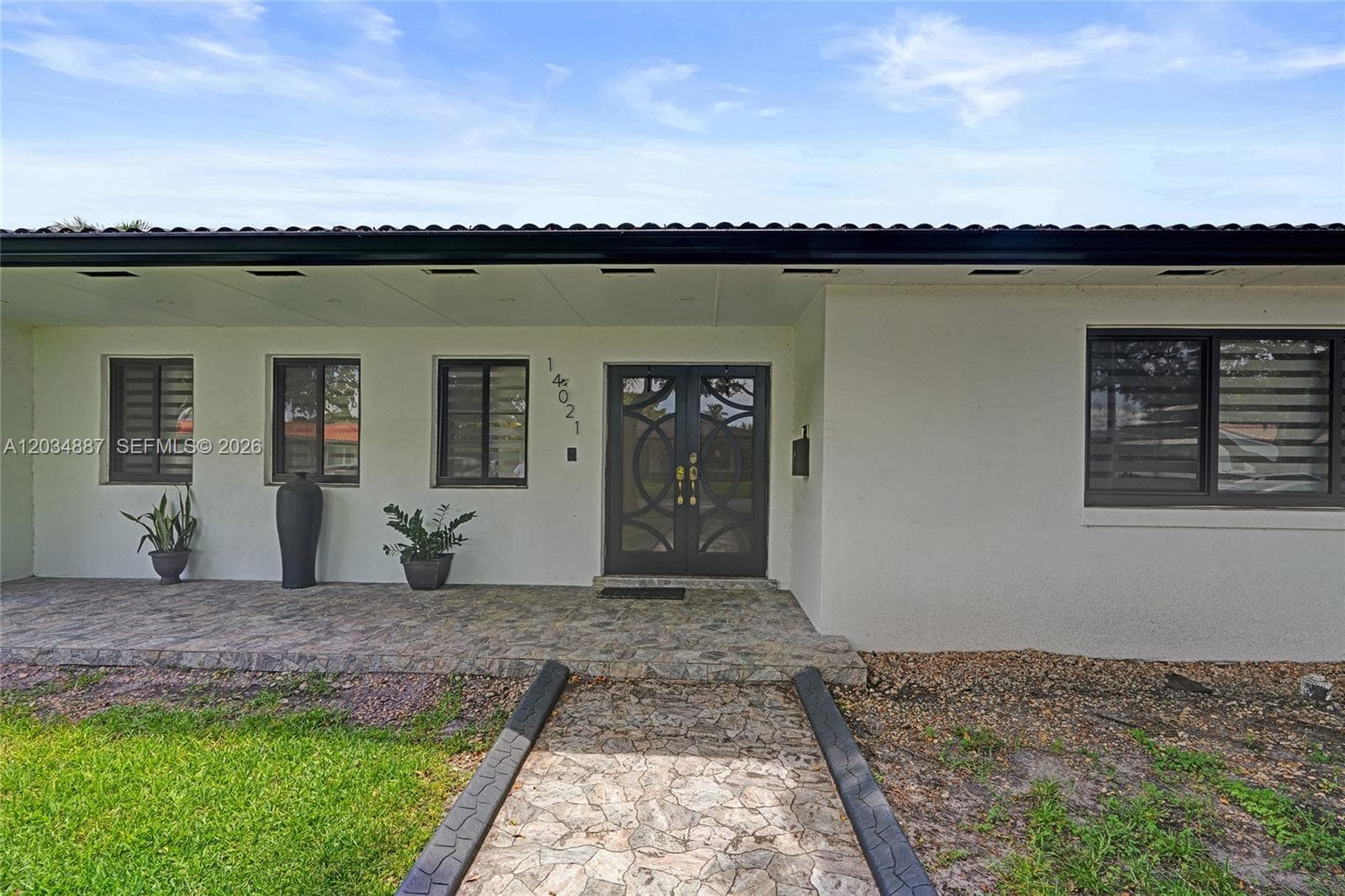 14021 Cypress Ct, Miami Lakes, FL 33014 — zdjęcie 5