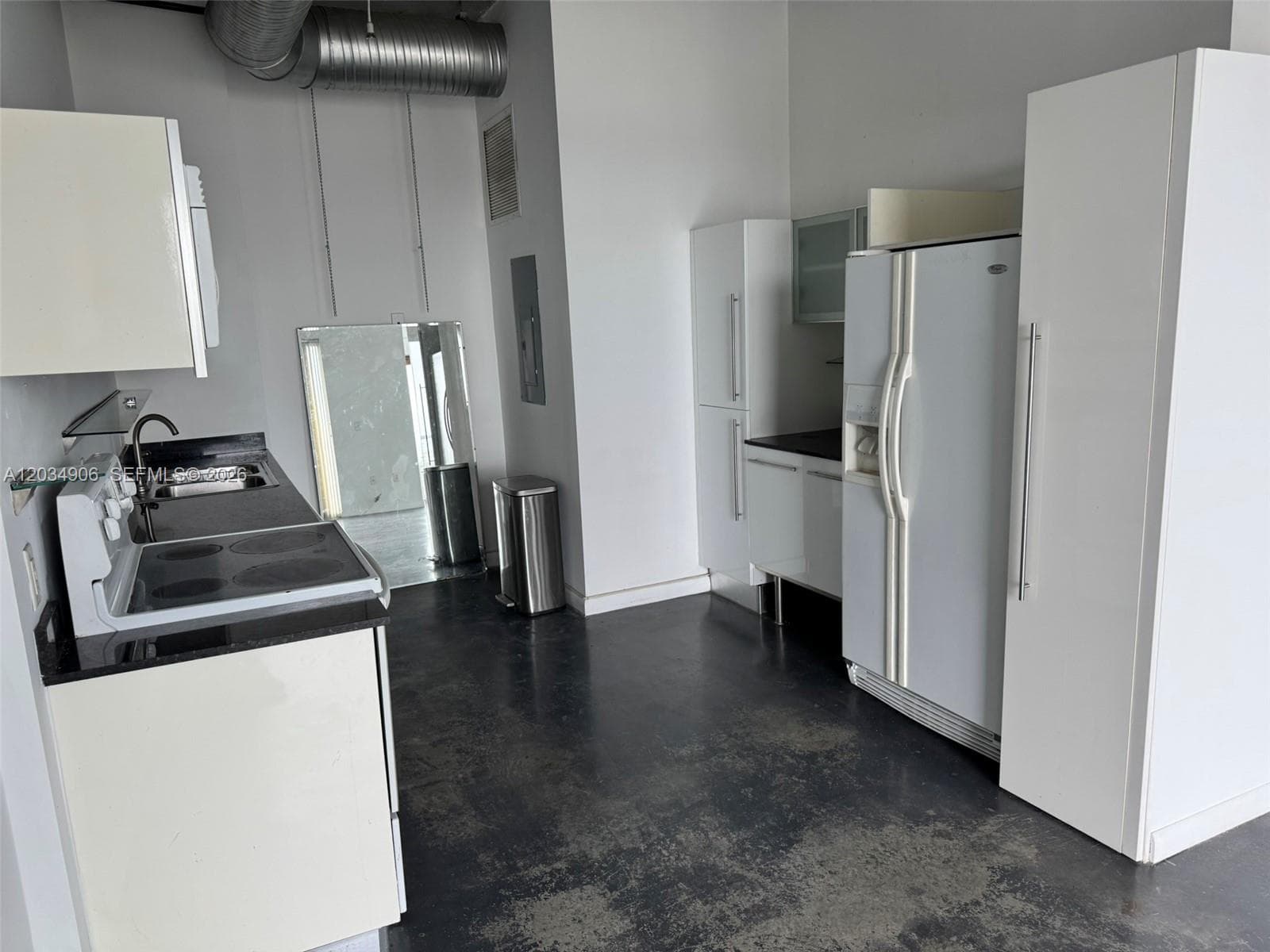 10 SW South River Dr # 812, Miami, FL 33130 — zdjęcie 4