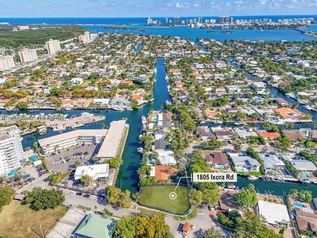 1805 Ixora Rd, North Miami, FL 33181 — zdjęcie 5