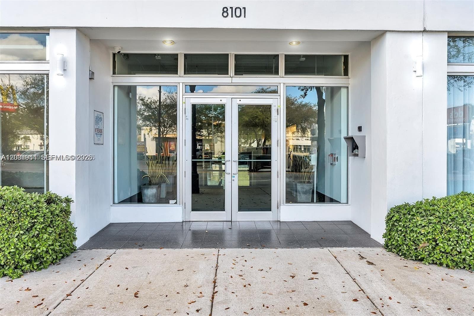 8101 Biscayne Blvd # R-506, Miami, FL 33138 — zdjęcie 2