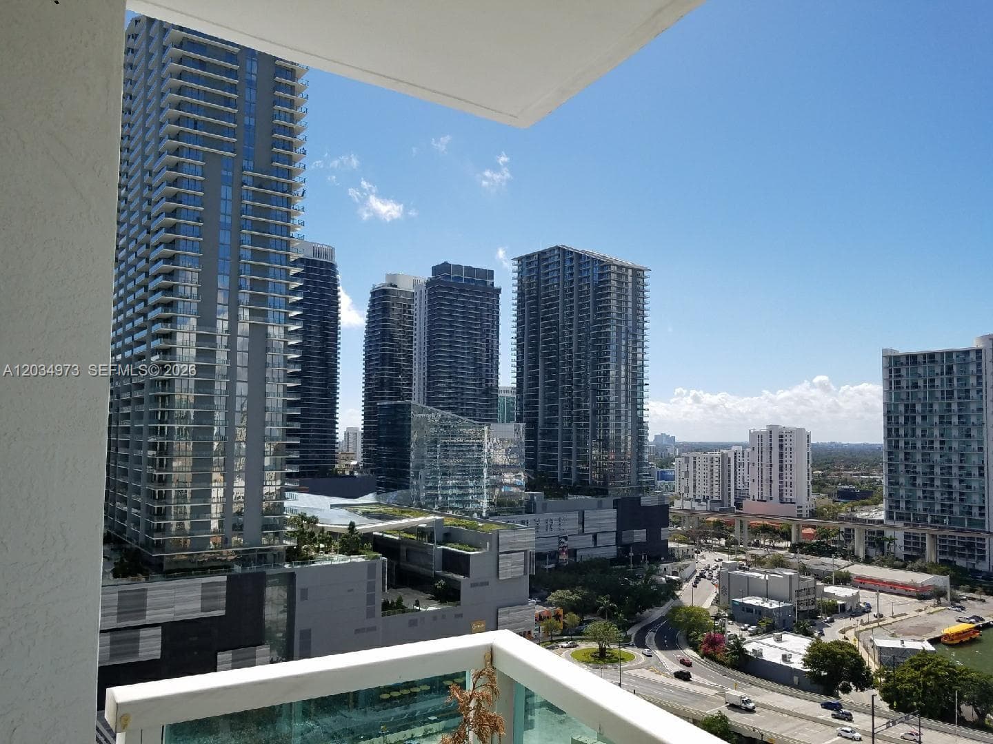 31 SE 5th St # 2205, Miami, FL 33131 — zdjęcie 2