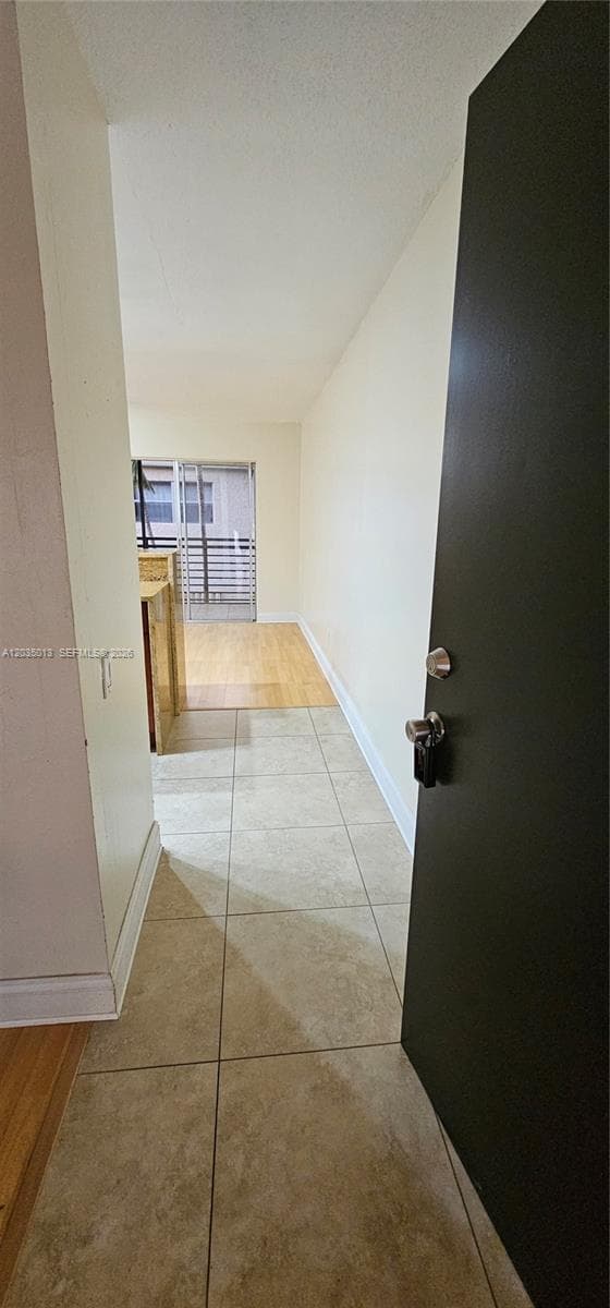 5352 NE 6th Ave # G9, Oakland Park, FL 33334 — zdjęcie 2