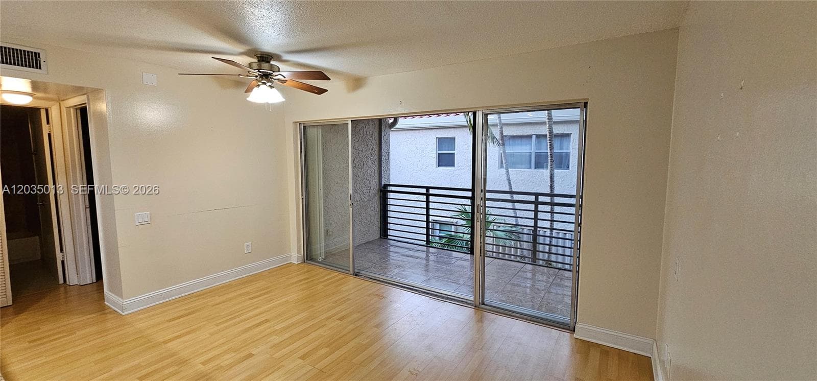 5352 NE 6th Ave # G9, Oakland Park, FL 33334 — zdjęcie 3