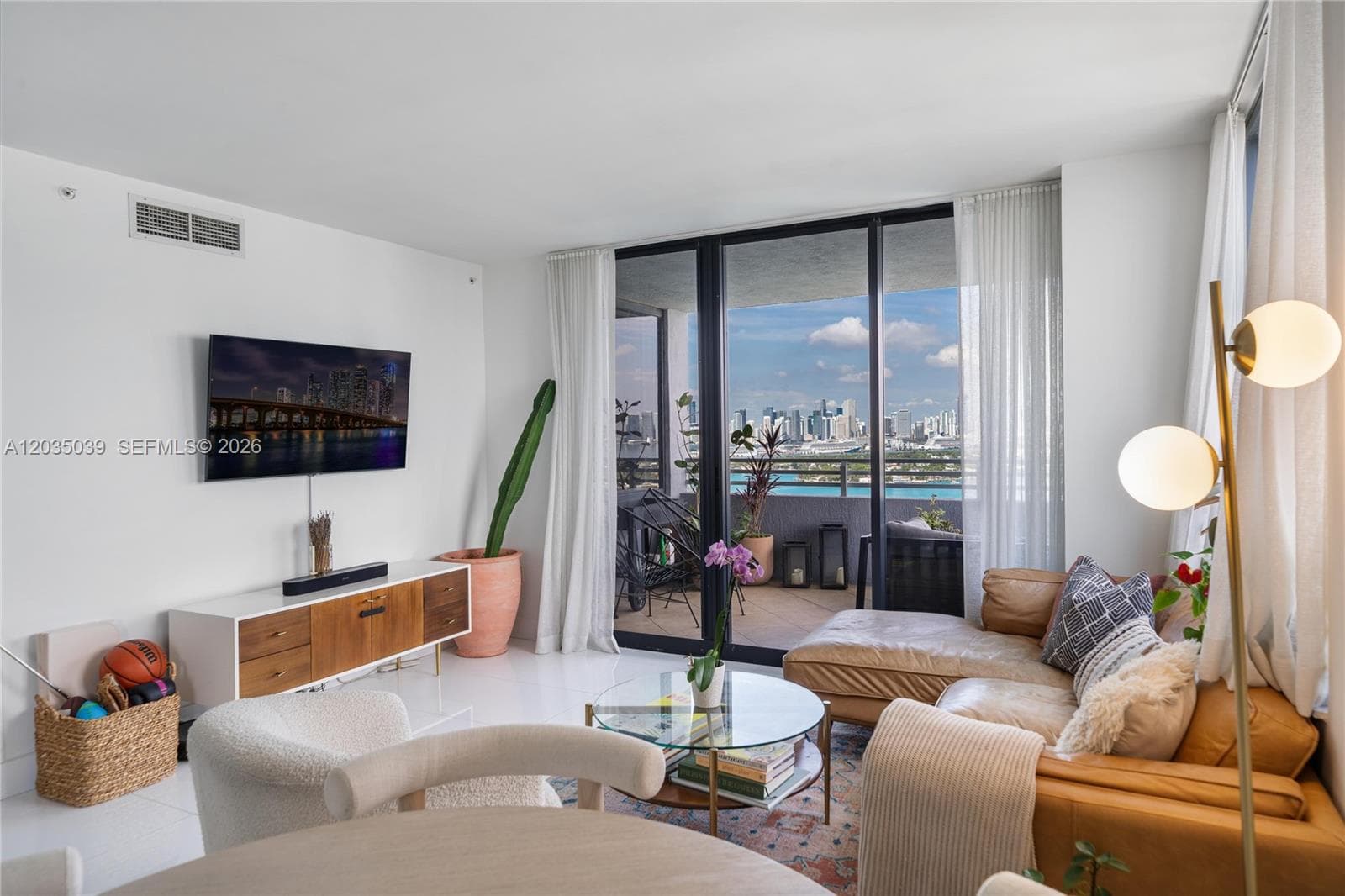 1330 West Ave # 3001, Miami Beach, FL 33139 — zdjęcie 5