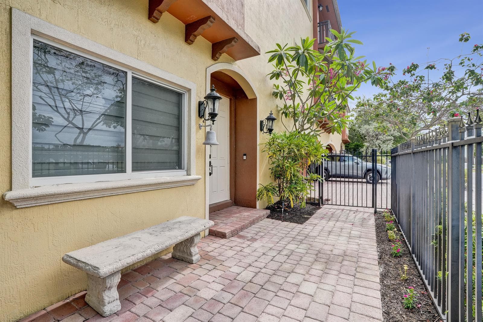 804 NE 7th Street, Fort Lauderdale, FL 33304 — zdjęcie 2