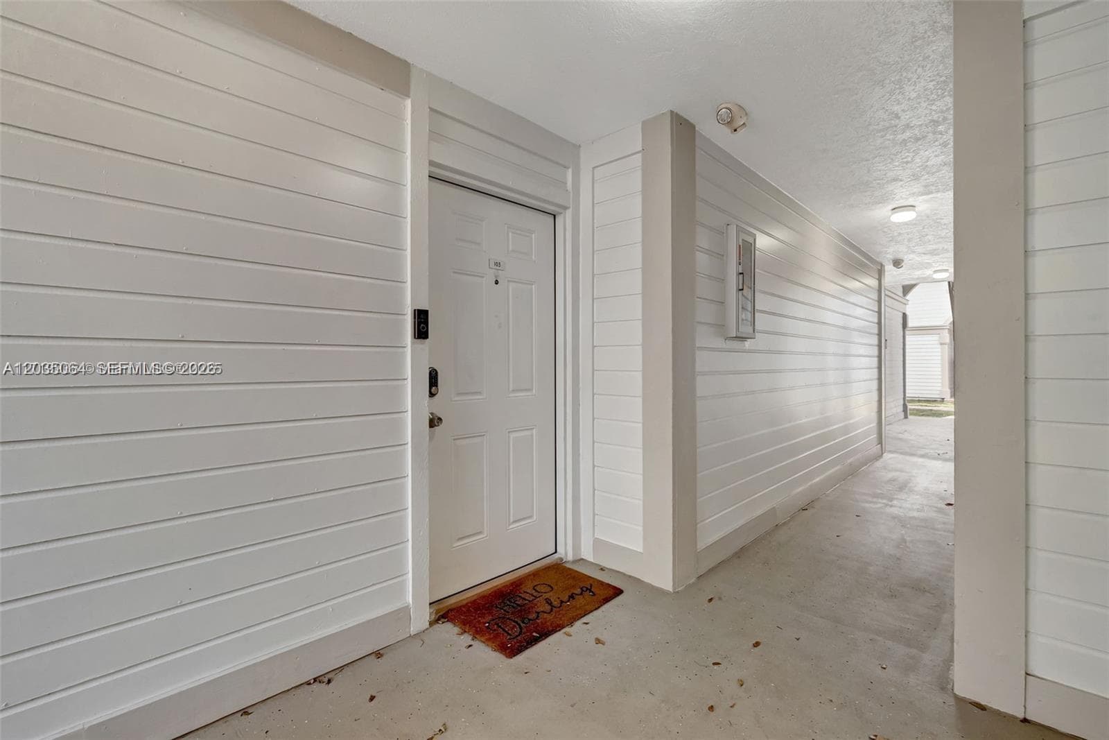 18965 NW 62nd Ave # 210, Hialeah, FL 33015 — zdjęcie 2