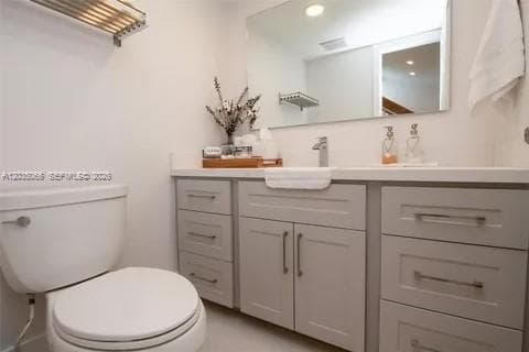 933 NW 106th Ave Cir, Miami, FL 33172 — zdjęcie 5