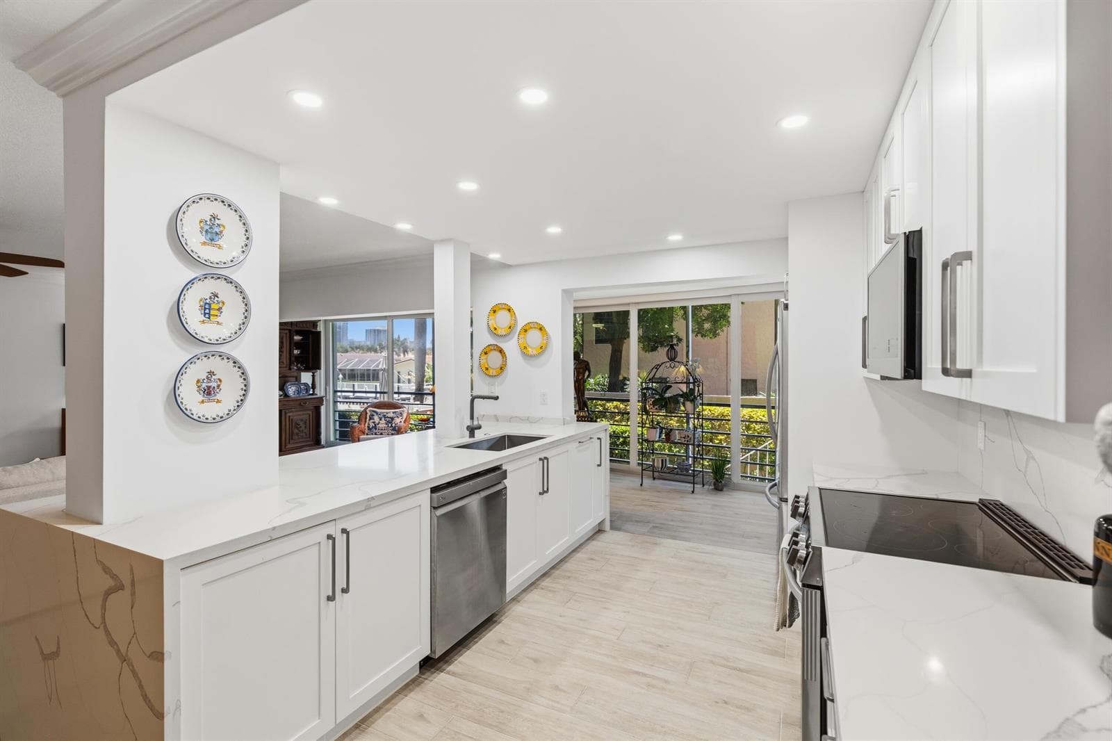 3050 NE 47th Court # 107, Fort Lauderdale, FL 33308 — zdjęcie 2