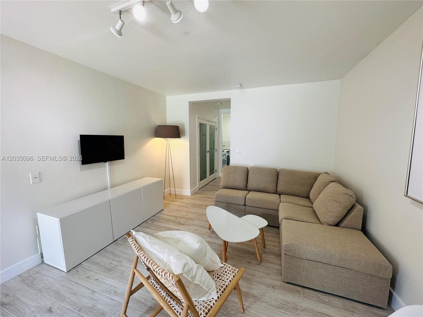 745 13th St # 6, Miami Beach, FL 33139 — zdjęcie 4