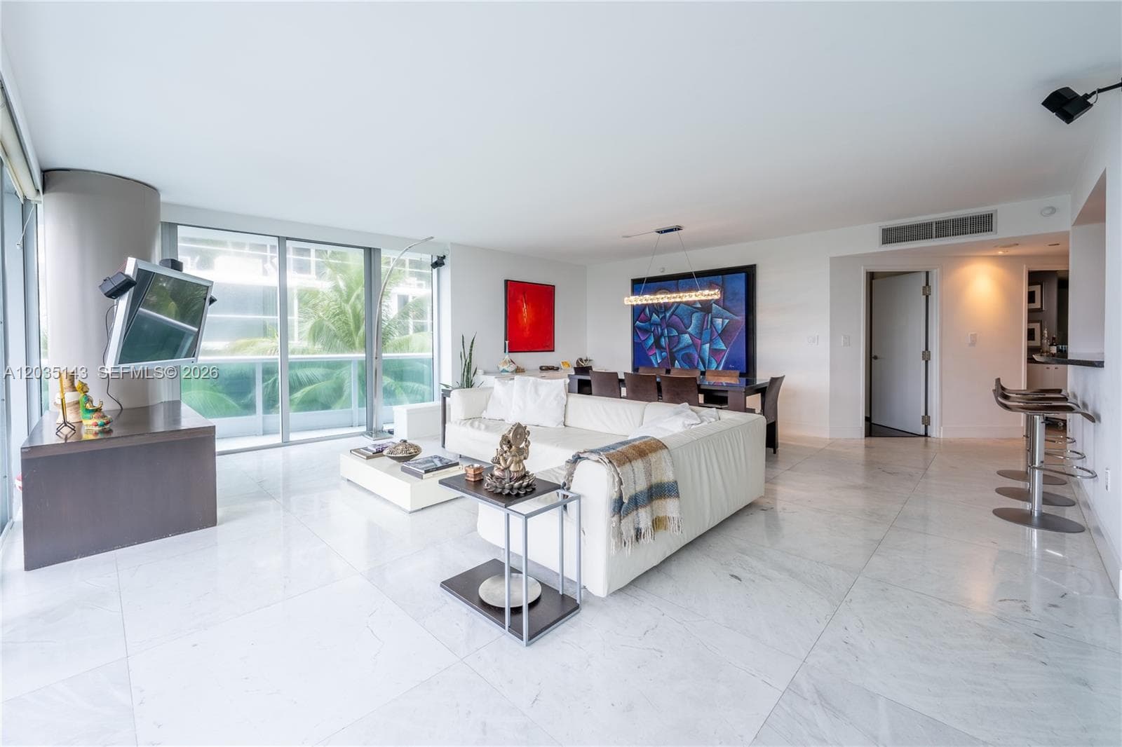 9401 Collins Ave # 403, Surfside, FL 33154 — zdjęcie 4