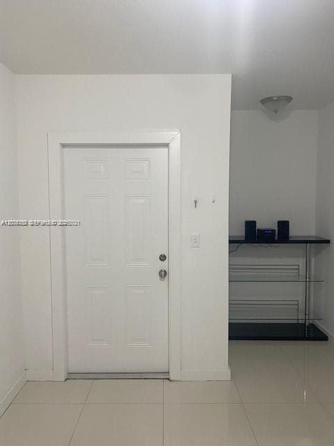2271/2273 NW 66th St, Miami, FL 33147 — zdjęcie 5