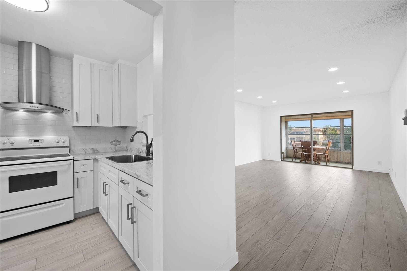 5031 W Oakland Park Boulevard # 309, Lauderdale Lakes, FL 33313 — zdjęcie 4