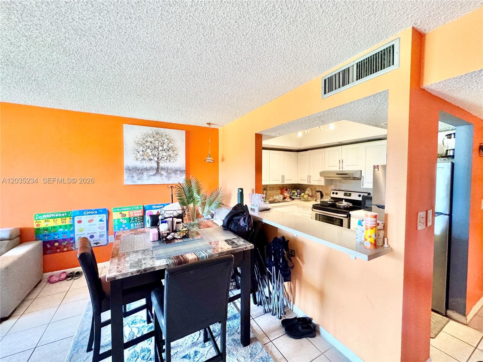 5570 NW 44th St # 408A, Lauderhill, FL 33319 — zdjęcie 4