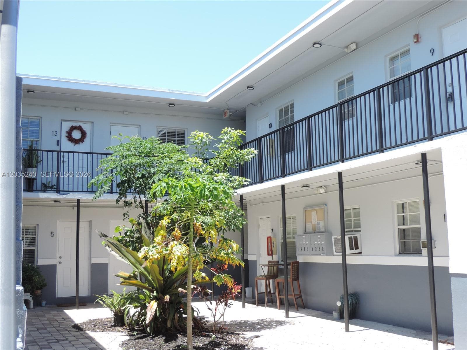 3615 Thomas Ave # 11, Miami, FL 33133 — zdjęcie 2