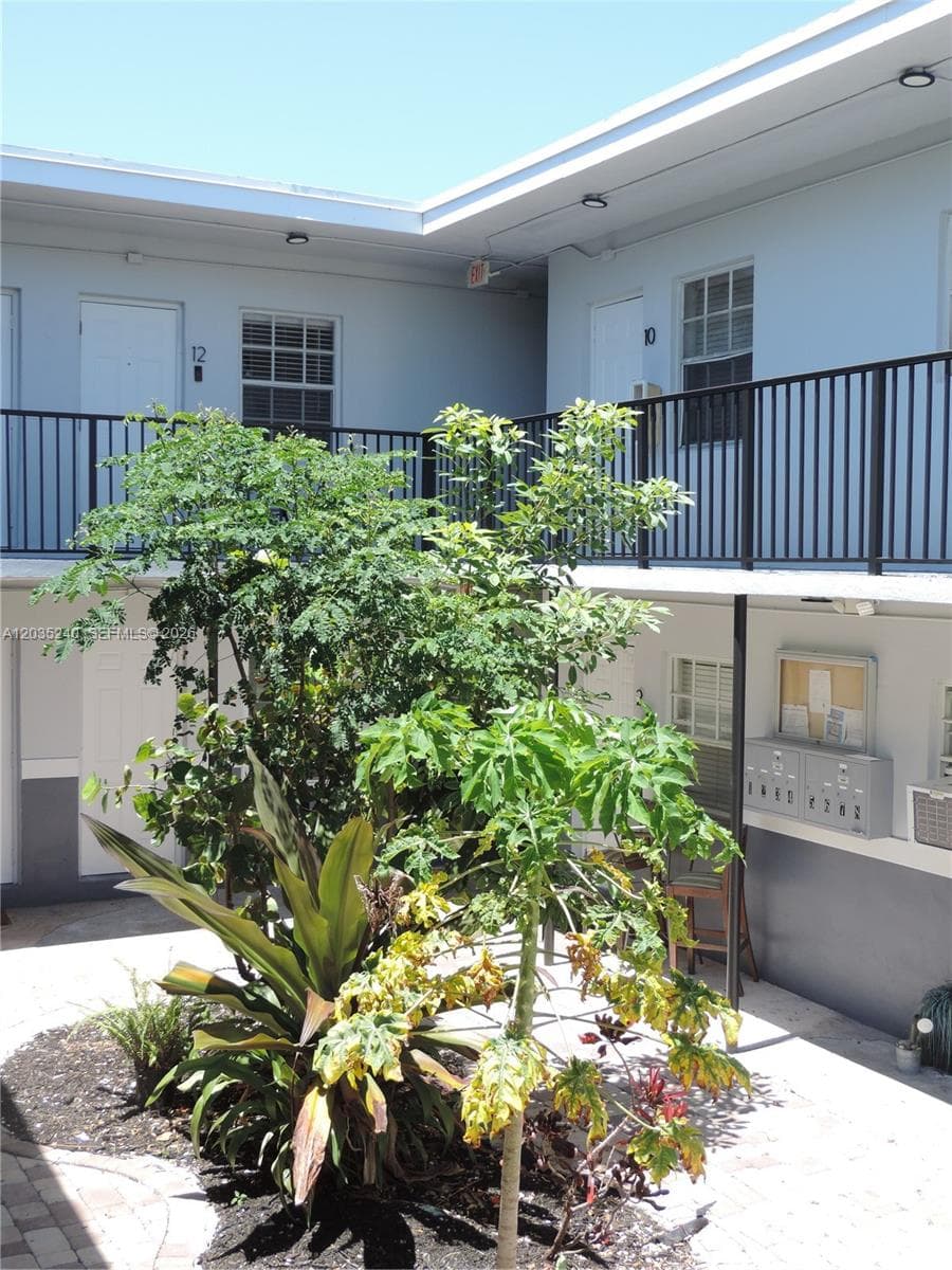 3615 Thomas Ave # 11, Miami, FL 33133 — zdjęcie 3