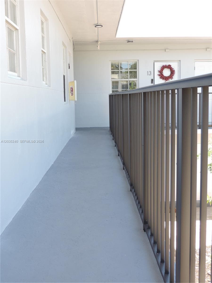 3615 Thomas Ave # 11, Miami, FL 33133 — zdjęcie 4