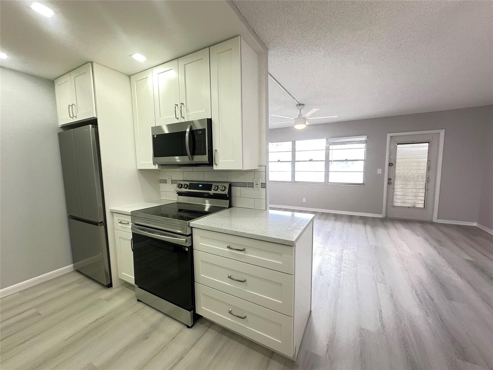 2048 Newport N, Deerfield Beach, FL 33442 — zdjęcie 4