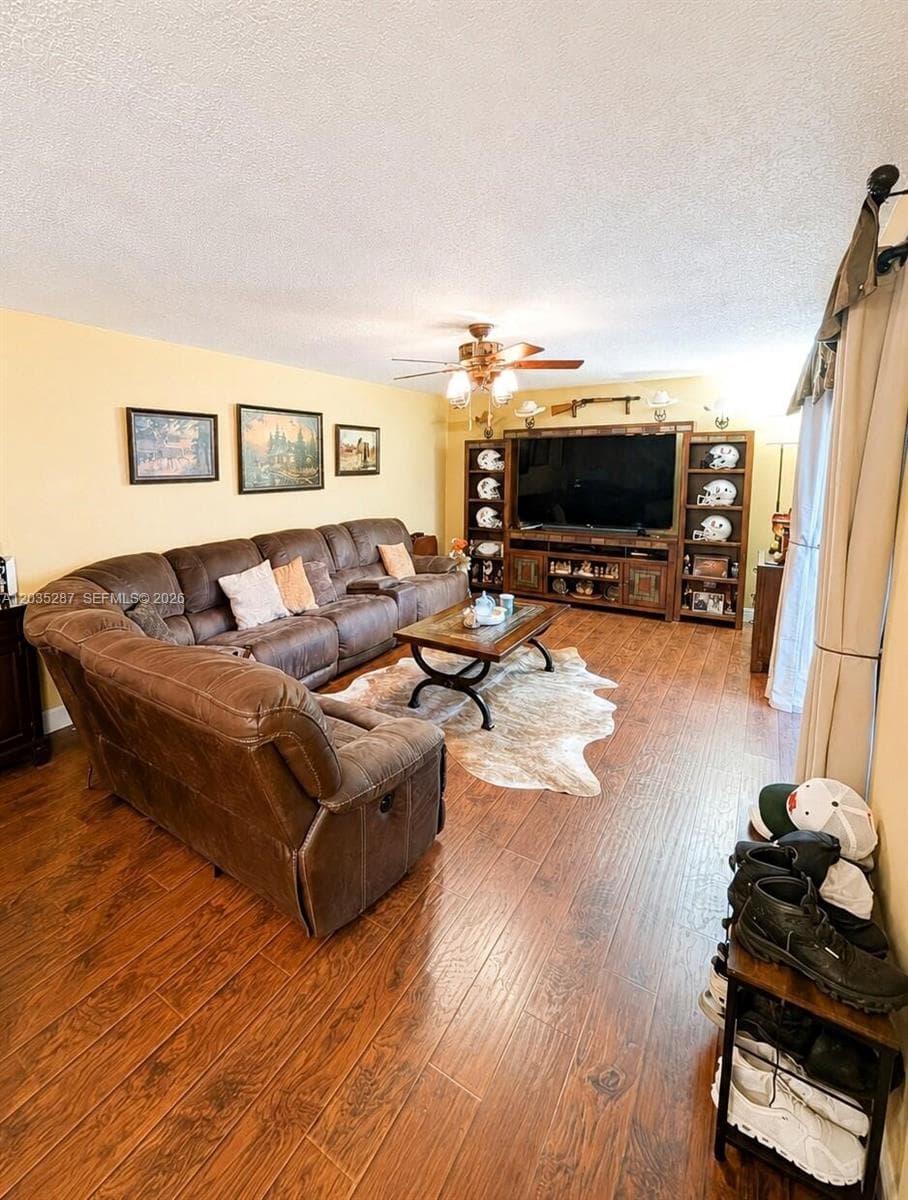 2589 Garden # 2589, Hollywood, FL 33026 — zdjęcie 5