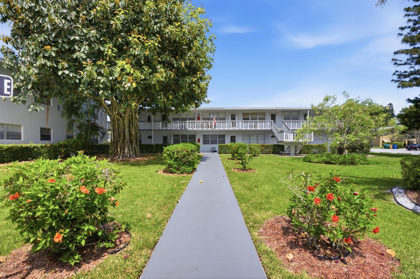 98 E Cambridge E, West Palm Beach, FL 33417 — zdjęcie 3