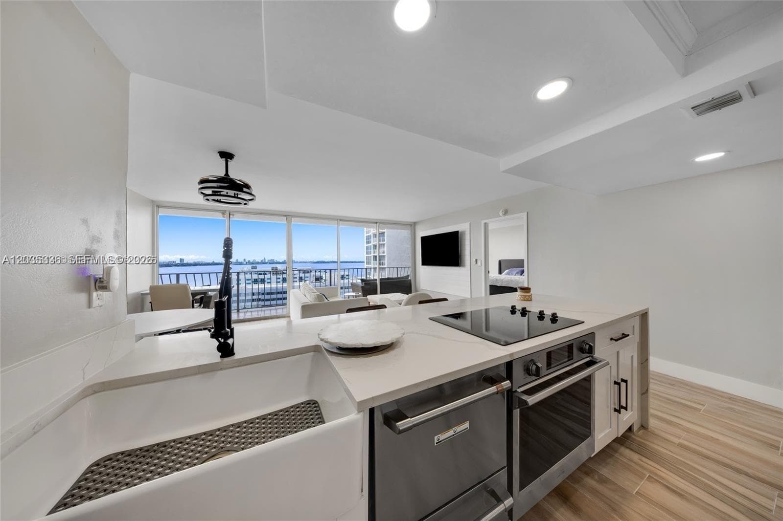 7601 E Treasure Dr # 1722, North Bay Village, FL 33141 — zdjęcie 4