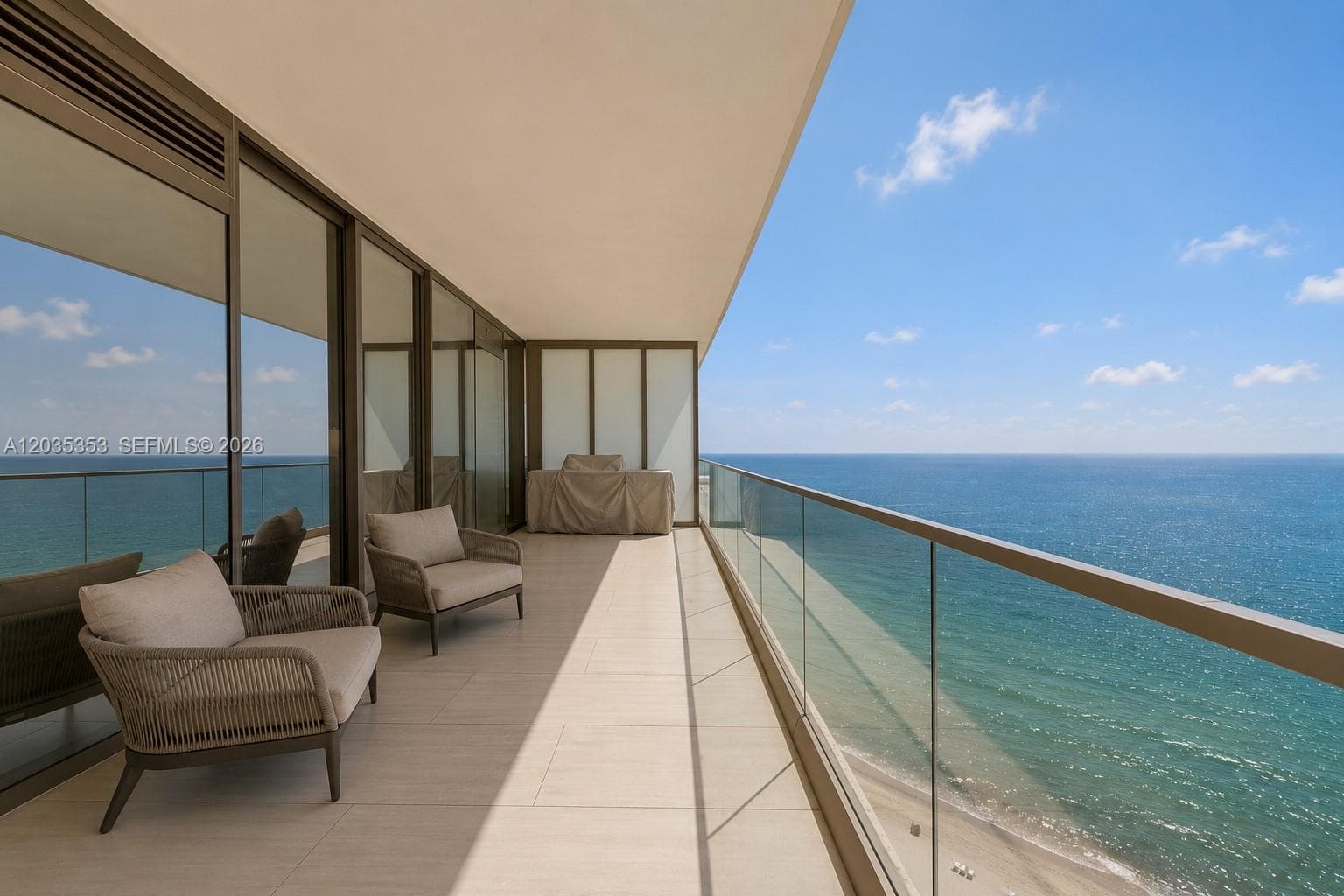 18975 Collins Ave # 1802, Sunny Isles Beach, FL 33160 — zdjęcie 2