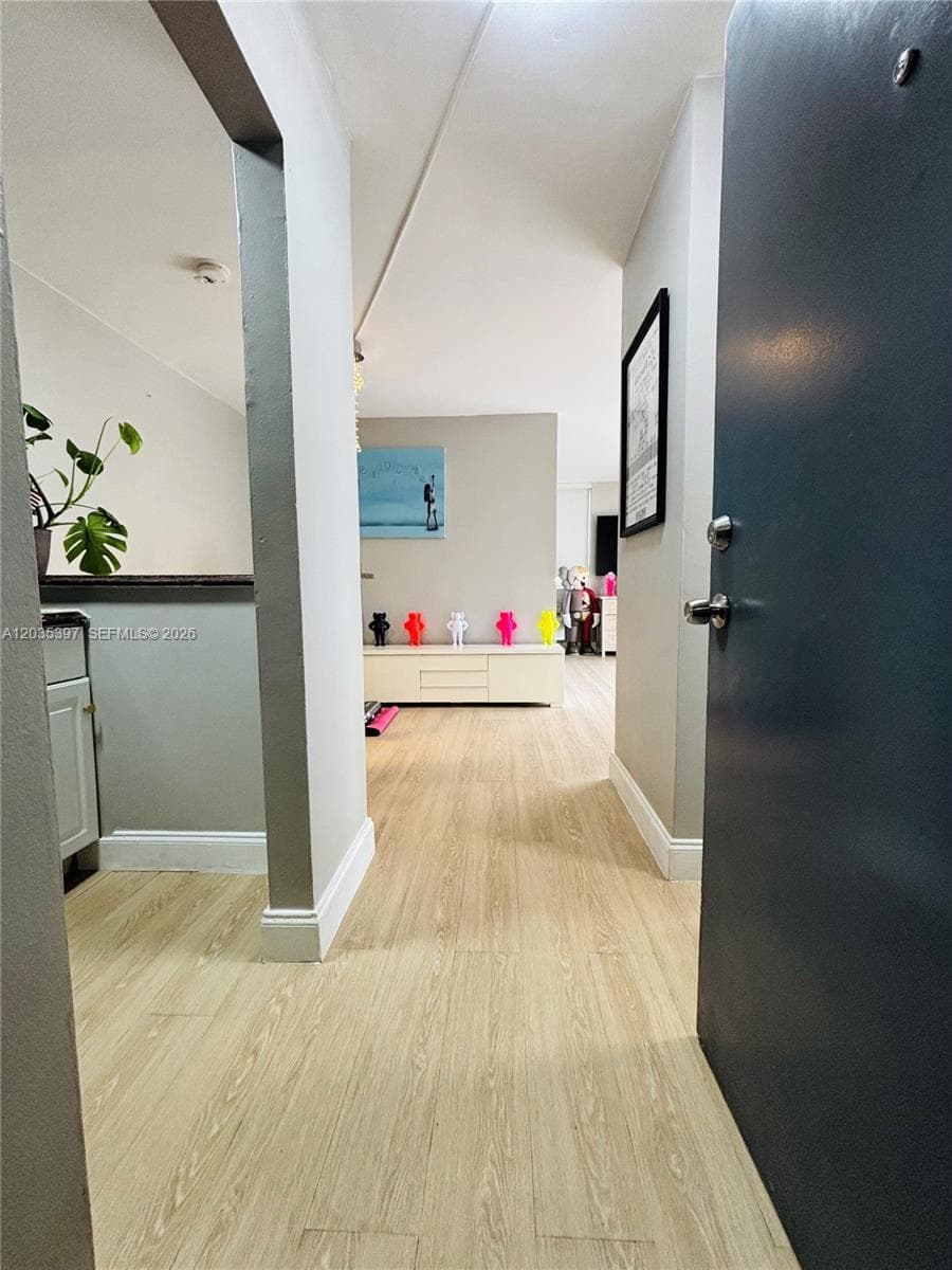1255 Collins Ave # 208, Miami Beach, FL 33139 — zdjęcie 4
