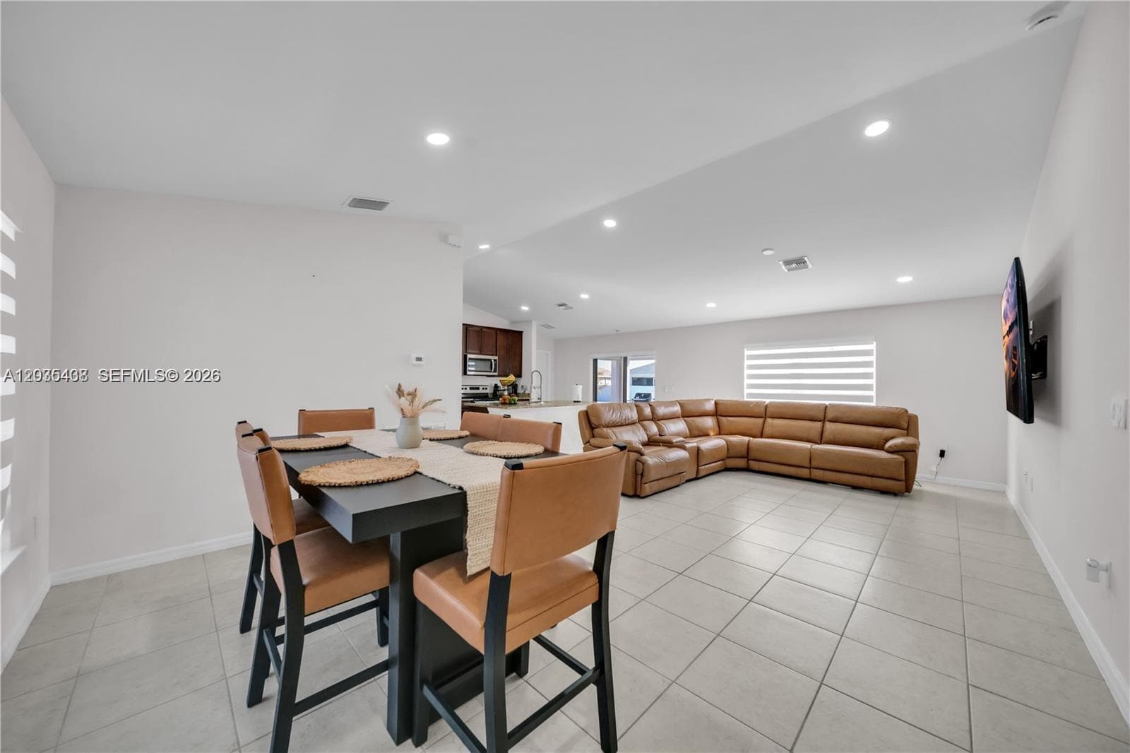 1105 NW 24th Pl, Cape Coral, FL 33993 — zdjęcie 4