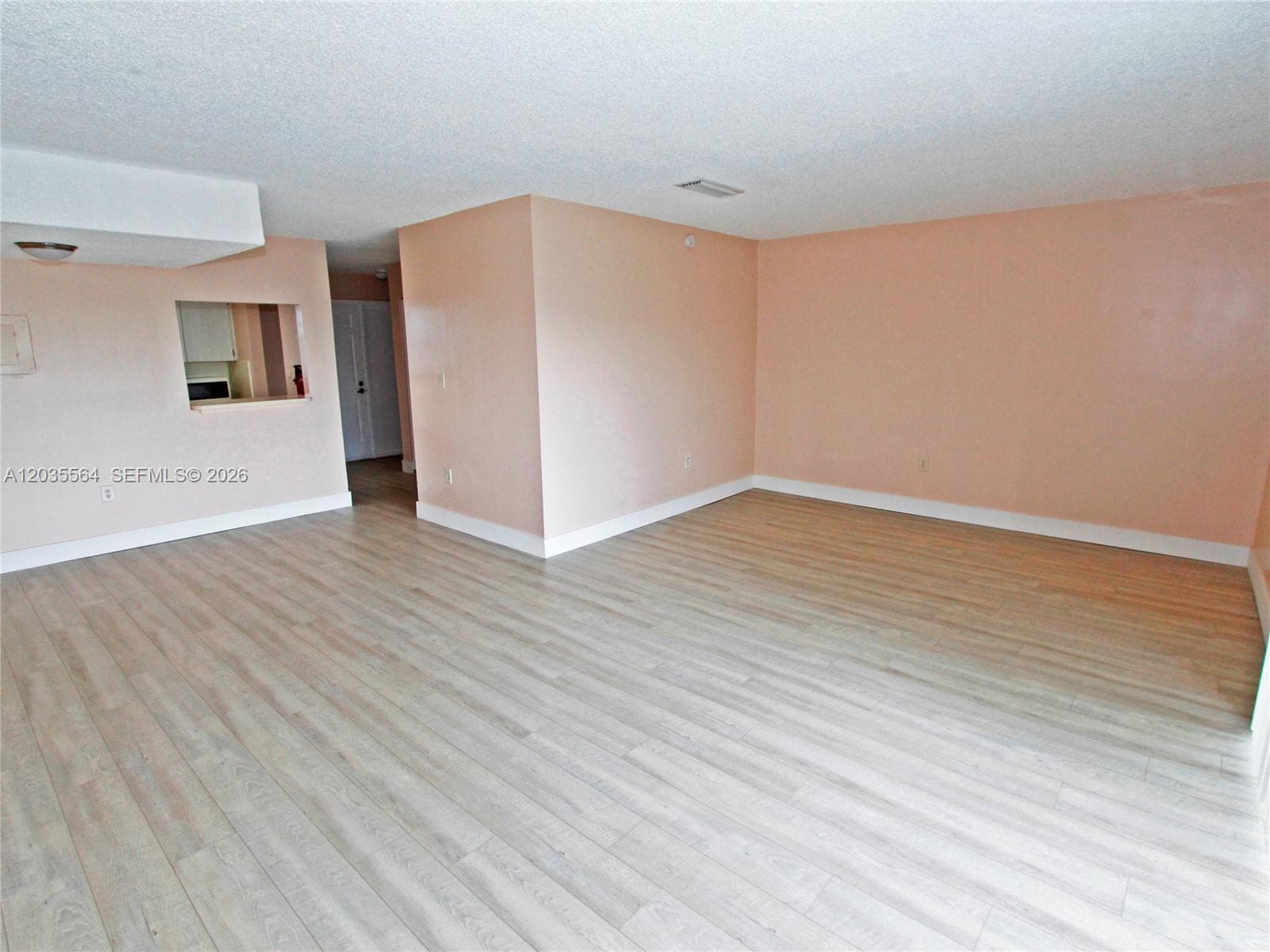 9351 Fontainebleau Blvd # B403, Miami, FL 33172 — zdjęcie 4