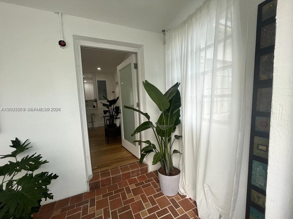 1091 NW 59th St, Miami, FL 33127 — zdjęcie 4