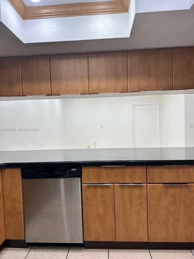 7205 W 3rd Ave, Hialeah, FL 33014 — zdjęcie 3