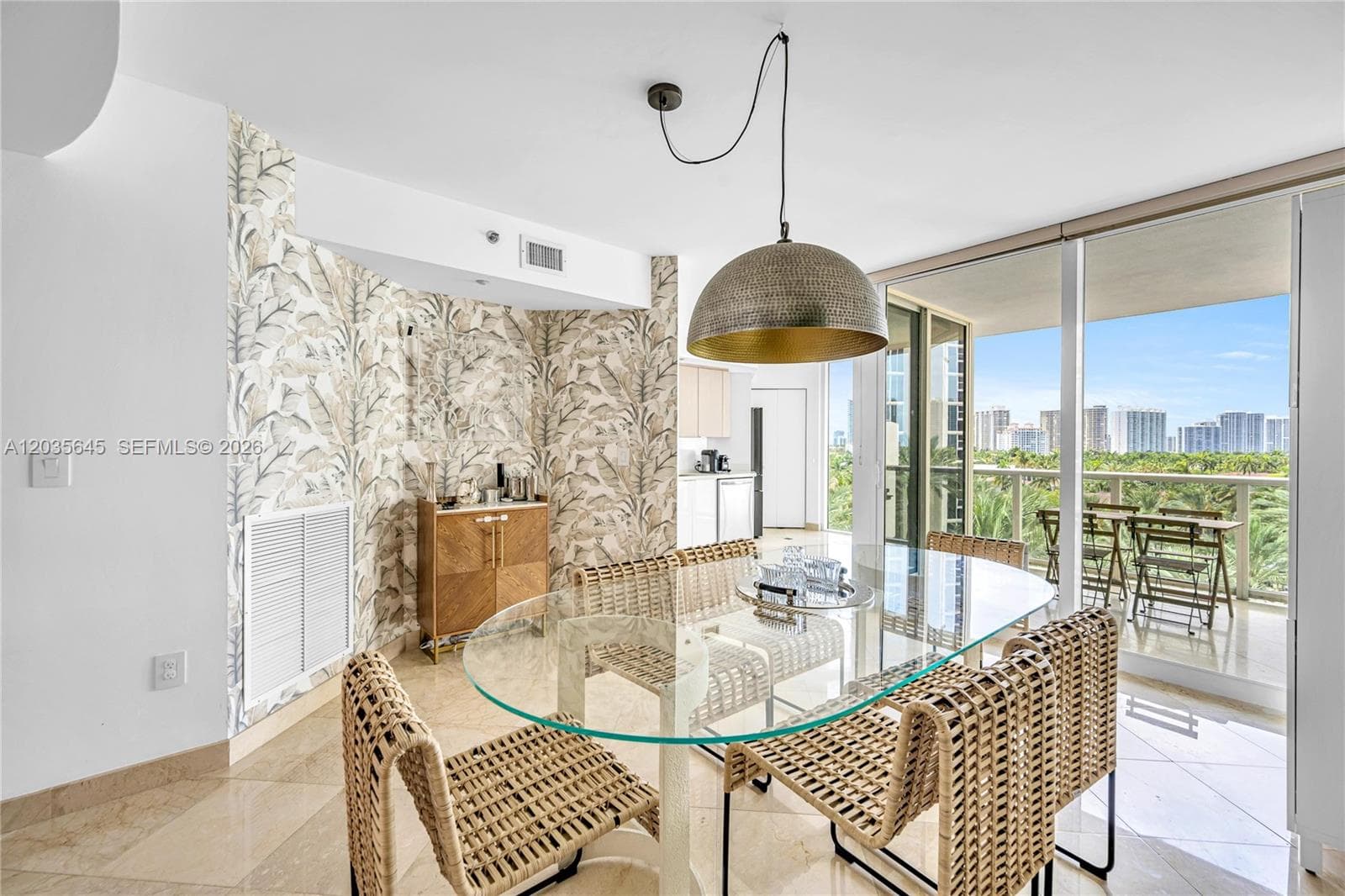 19333 Collins Ave # 709, Sunny Isles Beach, FL 33160 — zdjęcie 3