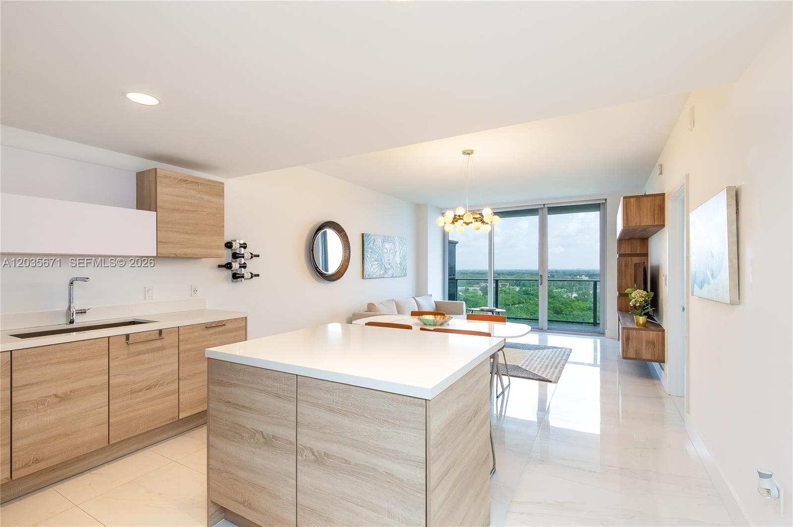 16385 Biscayne Blvd # 1805, North Miami Beach, FL 33160 — zdjęcie 4