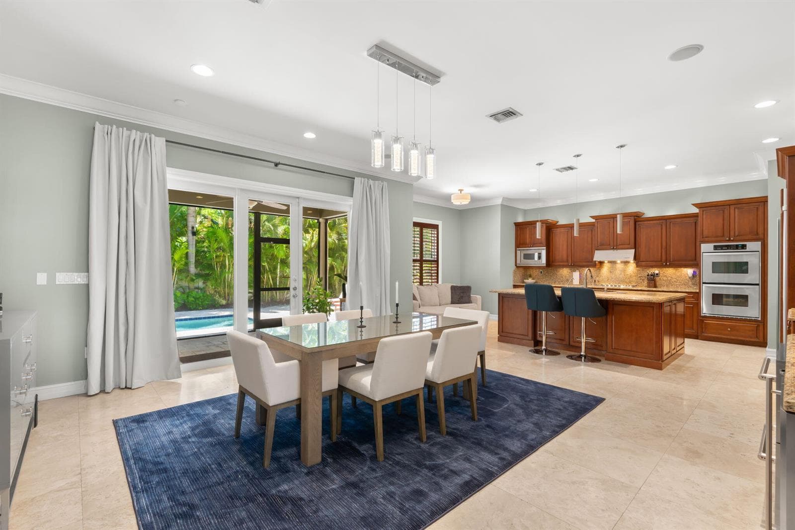 633 NE 20th Street, Wilton Manors, FL 33305 — zdjęcie 2