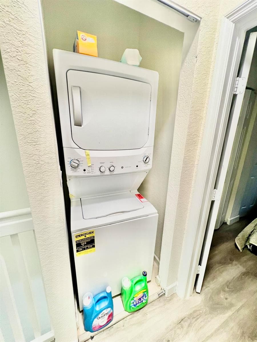 10490 W 33rd Way, Hialeah, FL 33018 — zdjęcie 5