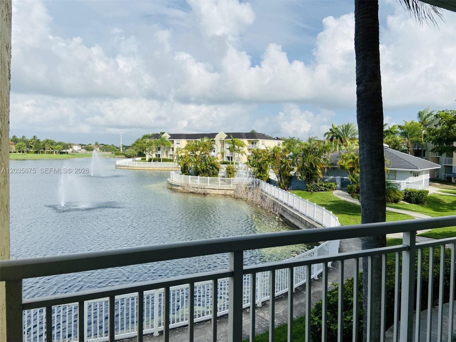 8600 SW 212th St # 208, Cutler Bay, FL 33189 — zdjęcie 3