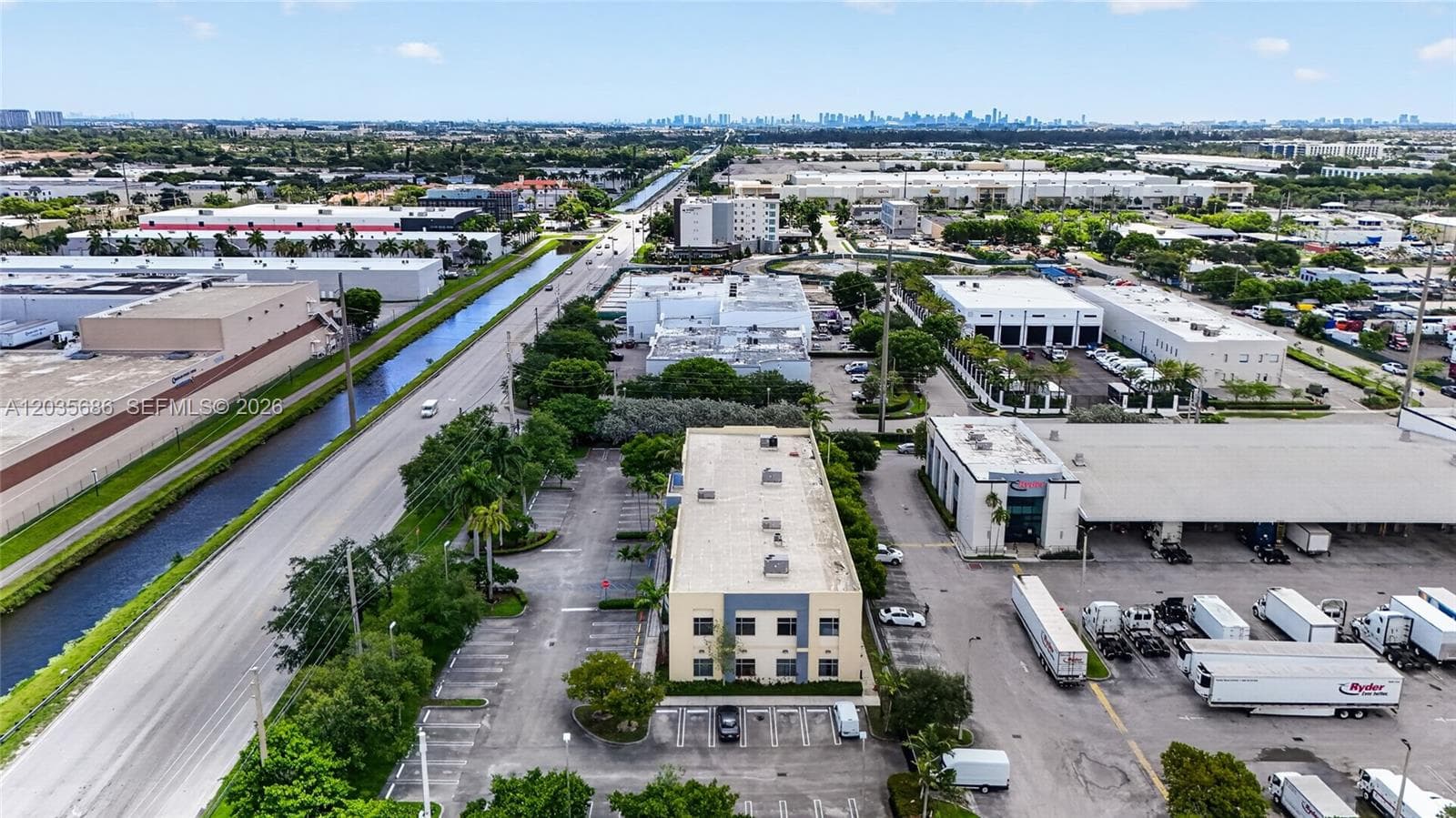 10900 NW 25th St # 202, Sweetwater, FL 33172 — zdjęcie 5