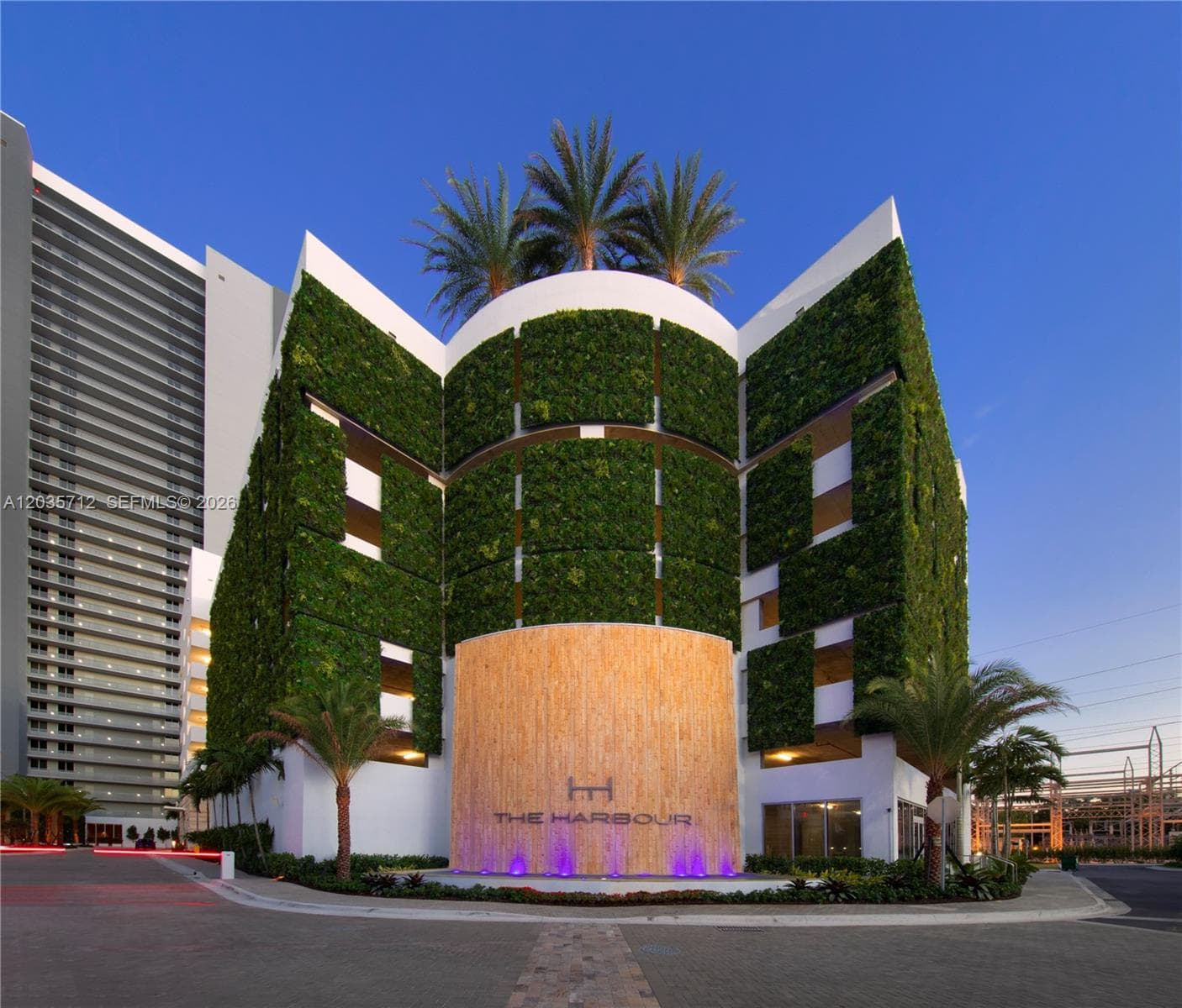 16385 Biscayne Blvd # 519, North Miami Beach, FL 33160 — zdjęcie 2