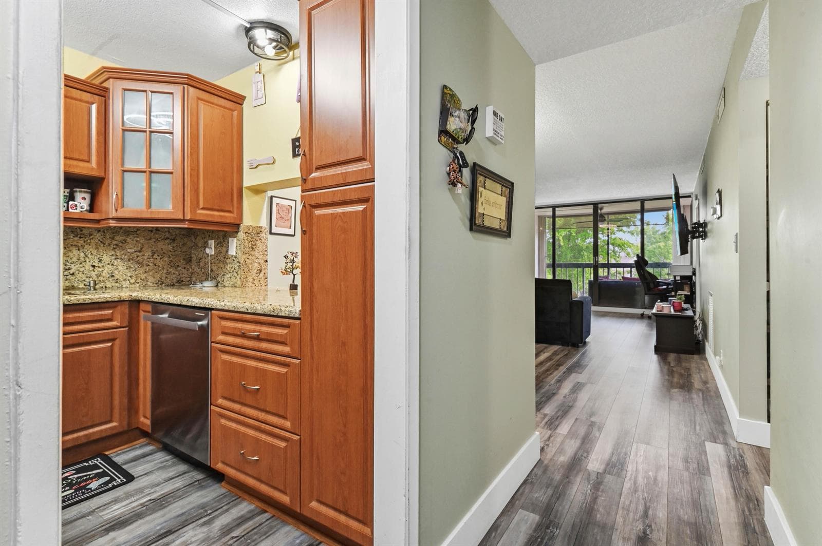 8441 Forest Hills Drive # 306, Coral Springs, FL 33065 — zdjęcie 4