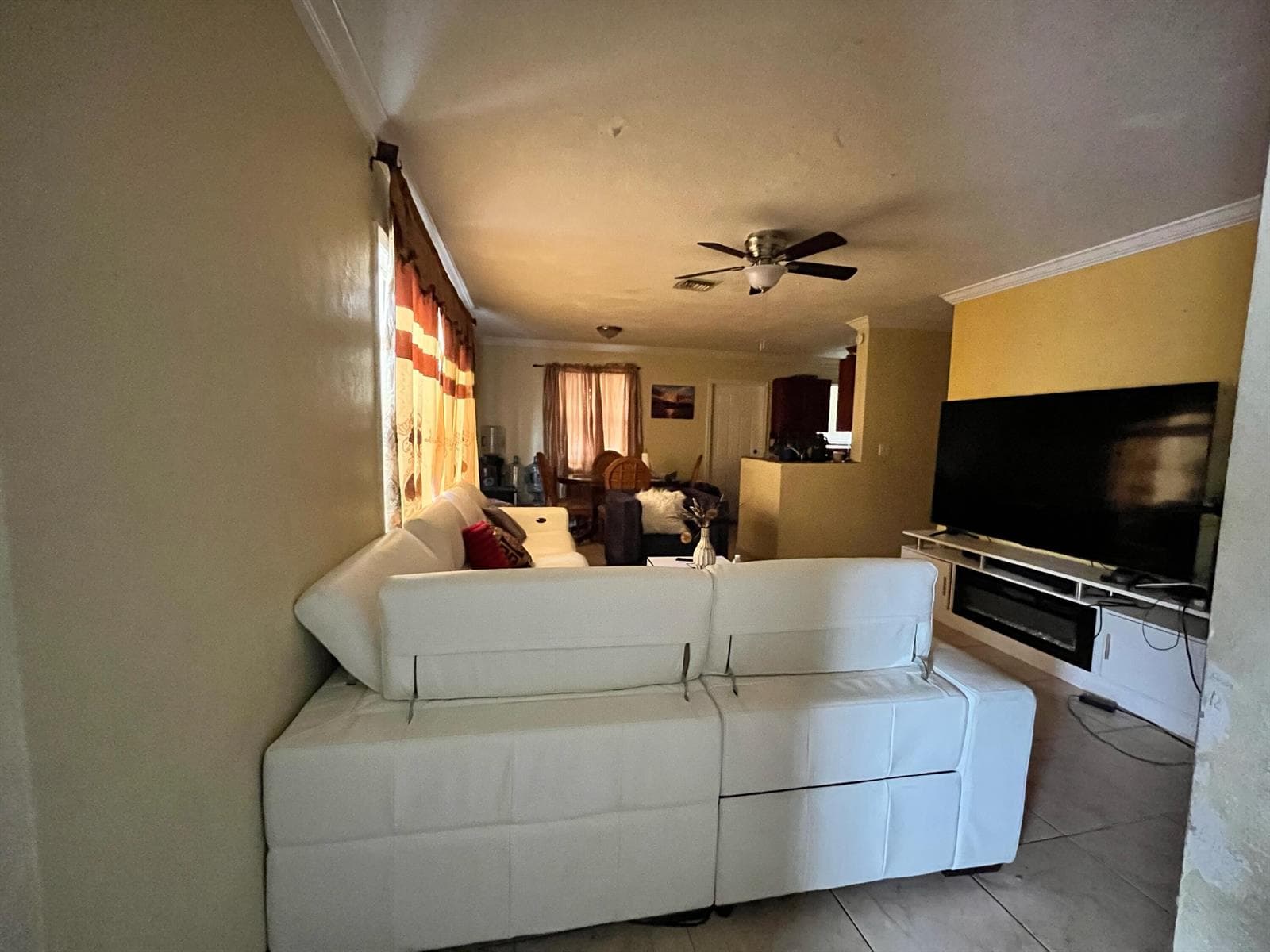 4730 NE 2nd Avenue NE, Deerfield Beach, FL 33064 — zdjęcie 3