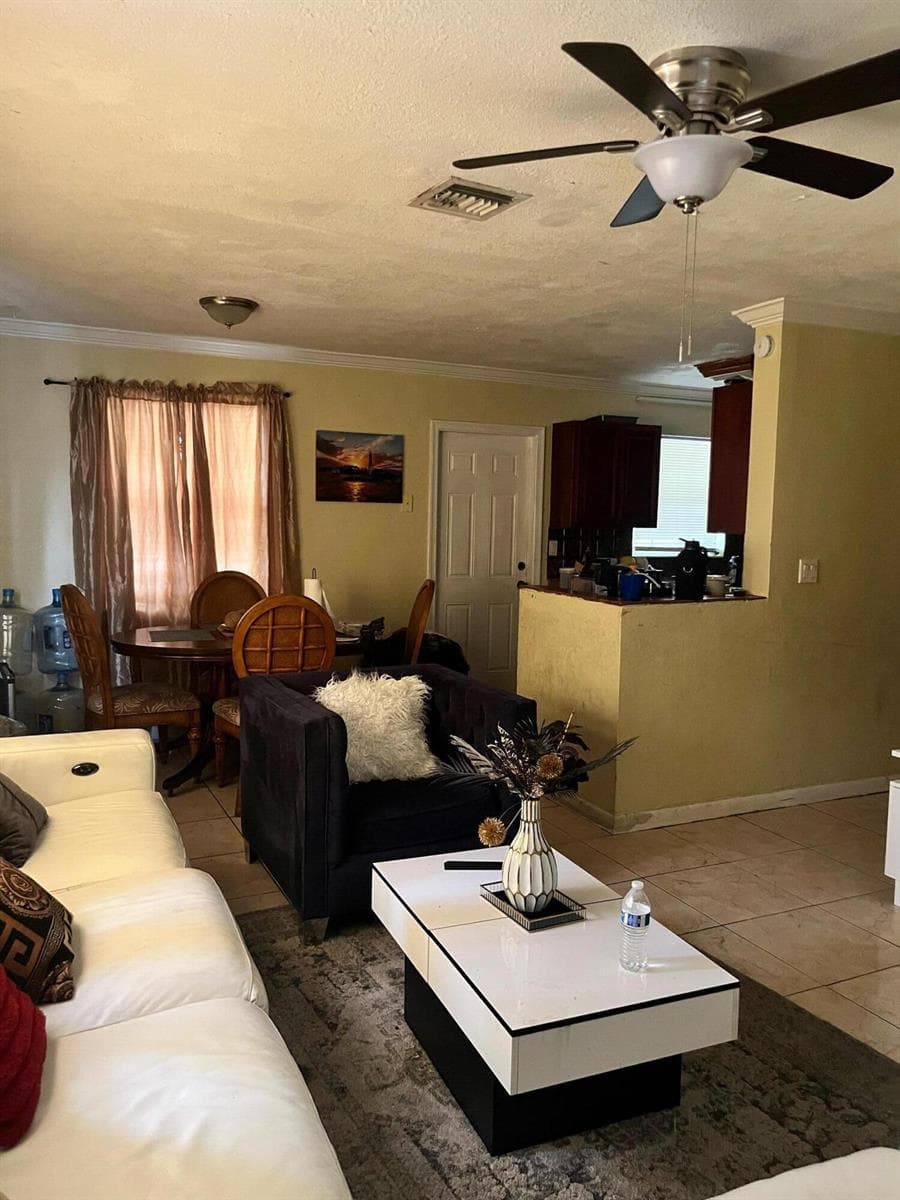 4730 NE 2nd Avenue NE, Deerfield Beach, FL 33064 — zdjęcie 5