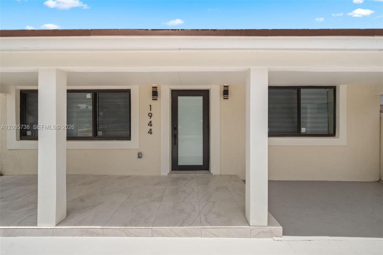 1944 NE 2nd Ave, Pompano Beach, FL 33060 — zdjęcie 3