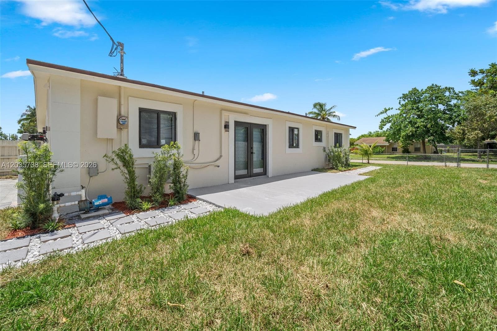 1944 NE 2nd Ave, Pompano Beach, FL 33060 — zdjęcie 5