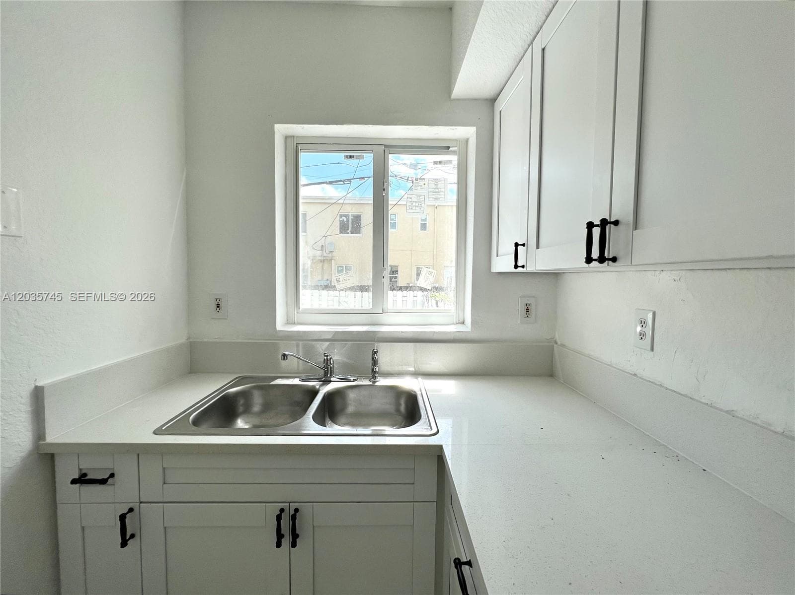 444 NW 84th St # 444, Miami, FL 33150 — zdjęcie 2