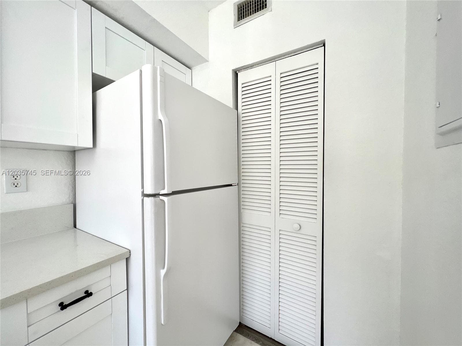 444 NW 84th St # 444, Miami, FL 33150 — zdjęcie 4